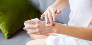 Mi cara tiene 40 años, mis manos 50: Cómo frenar el envejecimiento prematuro de las manos y rejuvenecerlas con estilo Mi cara tiene 40 años, mis manos 50