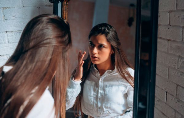 Cuidar Tu Salud y Estética a los 50: Las Claves para Verte y Sentirte Mejor que Nunca Cuidar tu Salud y Estética a los 50 años: Las Claves para Verte y Sentirte Mejor que Nunca