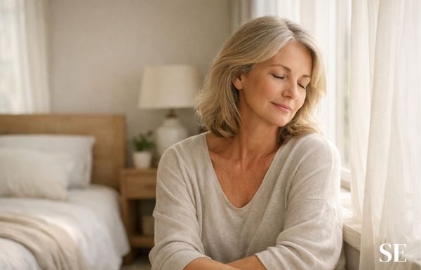 Menopausia, Peso y Melatonina: cuando regular es más importante que forzar Menopausia, Peso y Melatonina