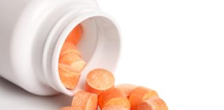 La vitamina C: ese pequeño dulce de la infancia que hoy sostiene tu piel La vitamina C: ese pequeño dulce de la infancia que hoy sostiene tu piel