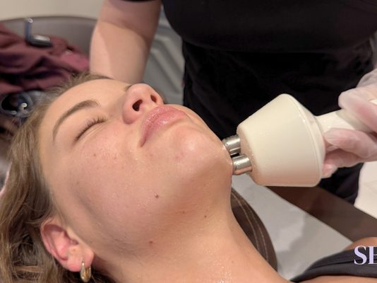 Maximus: el “Chanel” de la radiofrecuencia Maximus: el “Chanel” de la radiofrecuencia